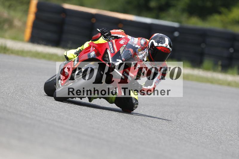 /27 12.06.2025 Ducati Schweiz Trackday Warmup  ADR/gruen-vert/1